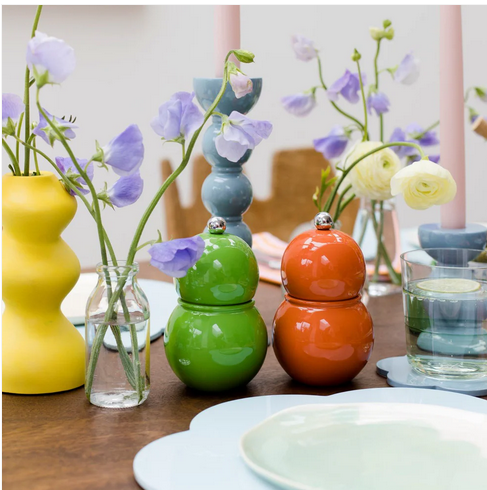 Addison Ross Chubbie salt and pepper mill in orange lacquer, product page screenshot