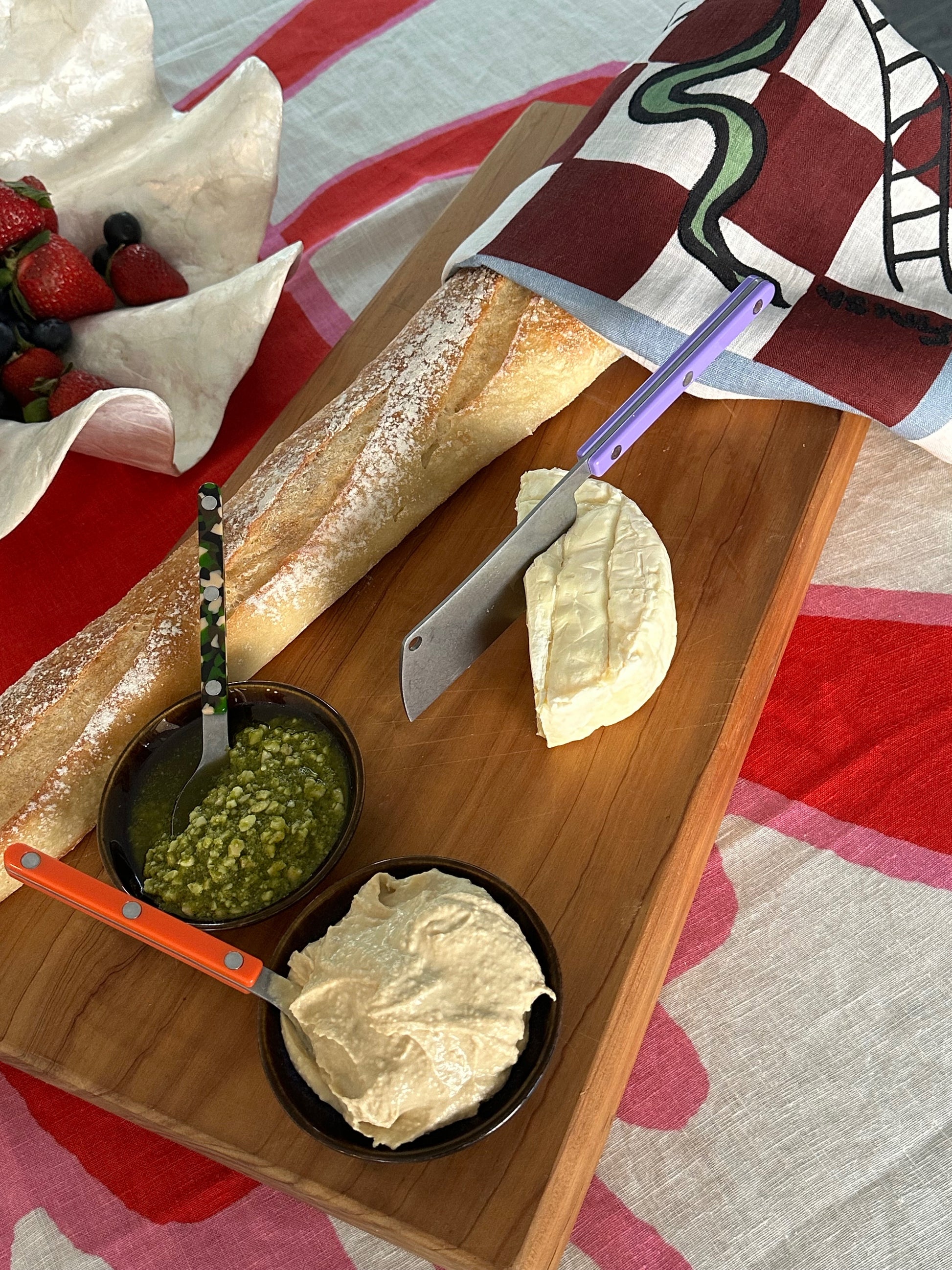 Sabre Paris Cutlery and Cheese Knife