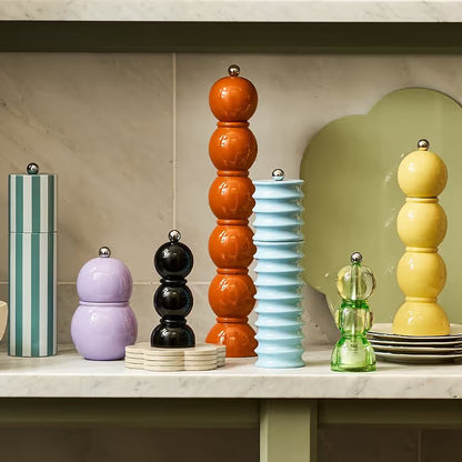 Addison Ross Chubbie salt and pepper mill in lilac lacquer, close-up detail